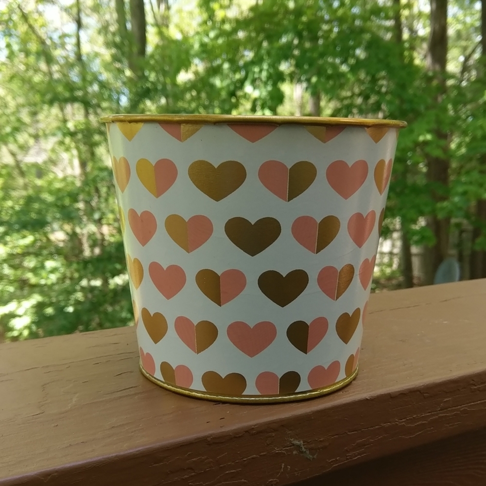 Tin pink and gold bucket
